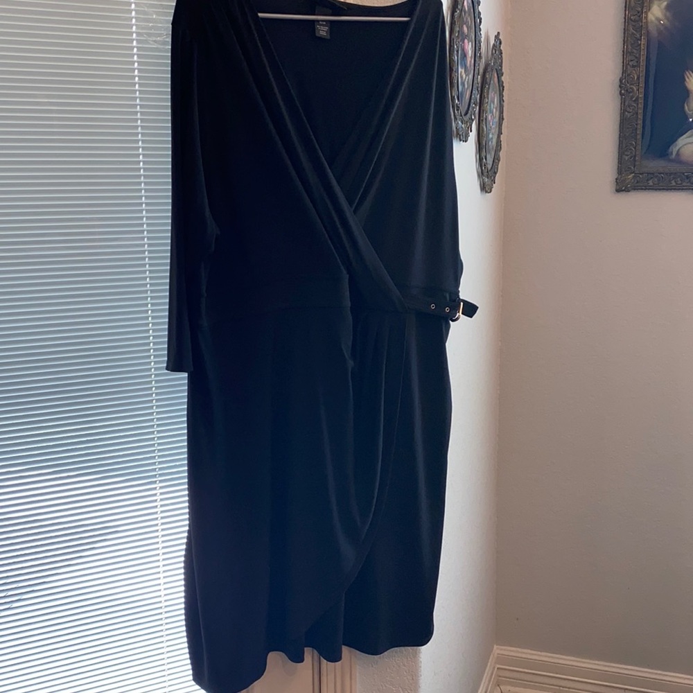 Plus size black dress